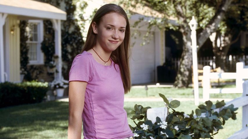 Andrea Bowen