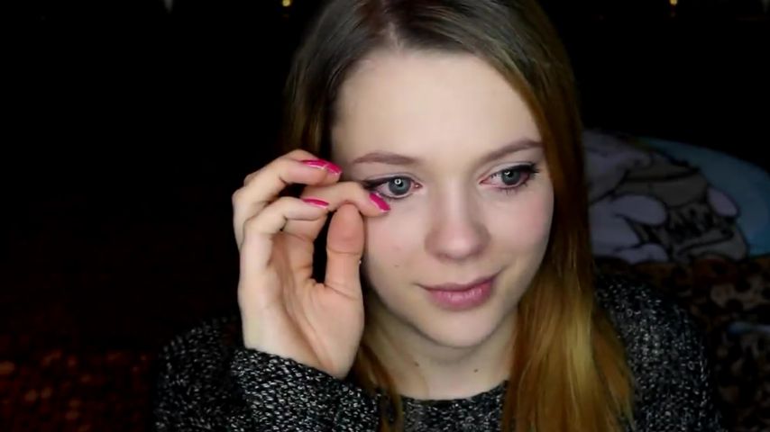 Bittere Tränen: Anne Wünsche weint im Clip auf YouTube!