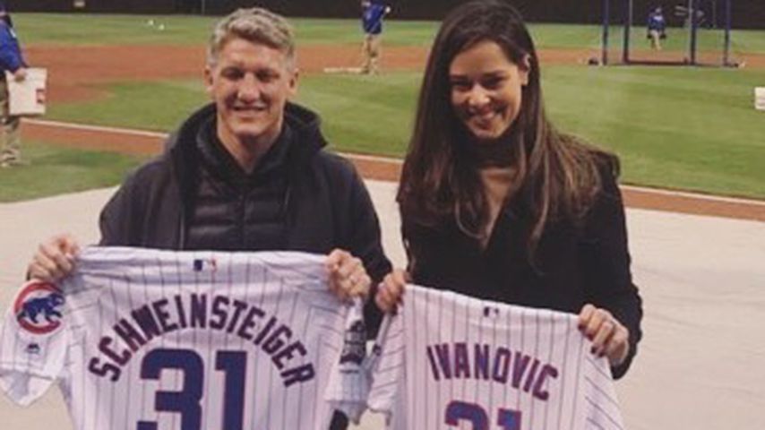 Ana ist so stolz auf Basti! Schweini kann ja sogar Baseball