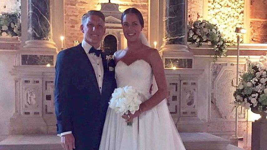 Hochzeitsfoto von Bastian Schweinsteiger und Ana Ivanovic