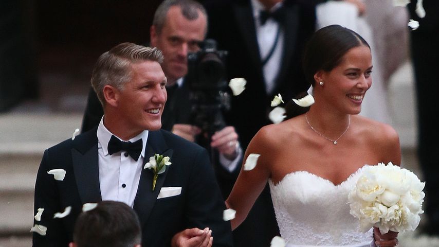 Bastian und Ana Schweinsteiger nach ihrer kirchlichen Trauung in Venedig