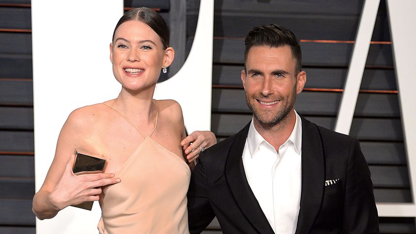 adam levine und Behati Prinsloo