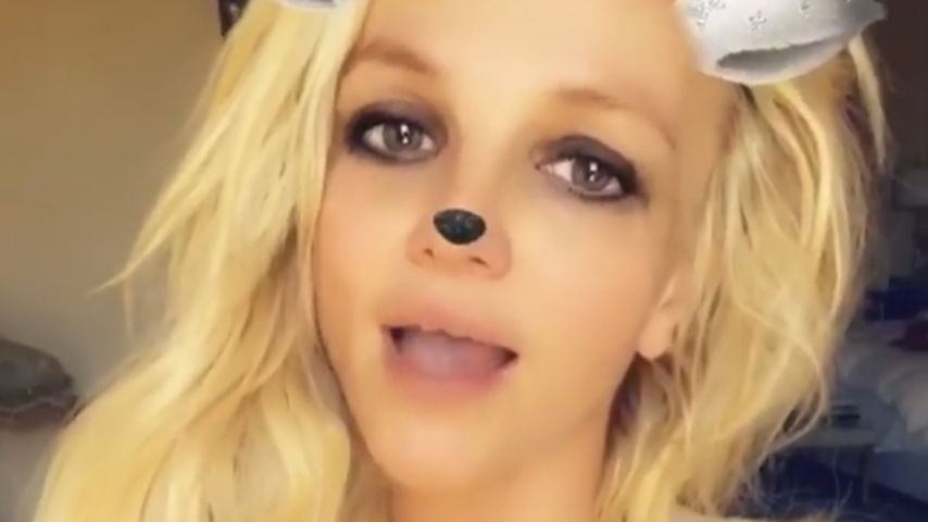 Ohrenkrebs? Britney Spears gruselt mit "White Christmas"