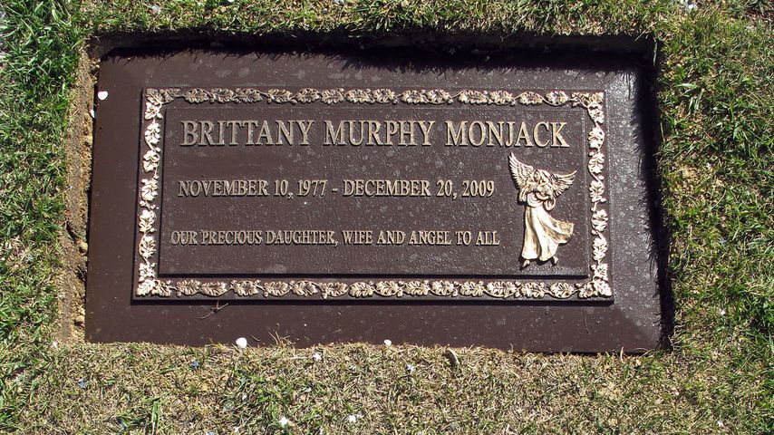 Brittany Murphys Grabstein im "Forest Lawn Memorial Park" in Glendale, Los Angeles