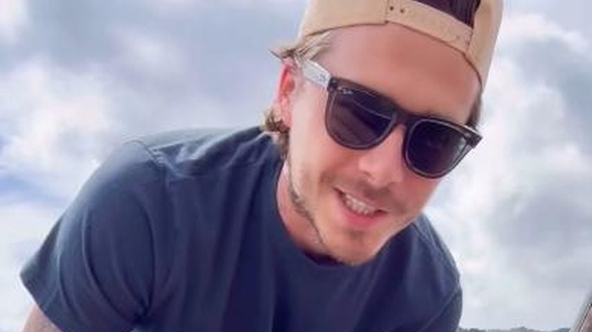 Fans angeekelt: Brooklyn Beckham kocht Pasta mit Meerwasser