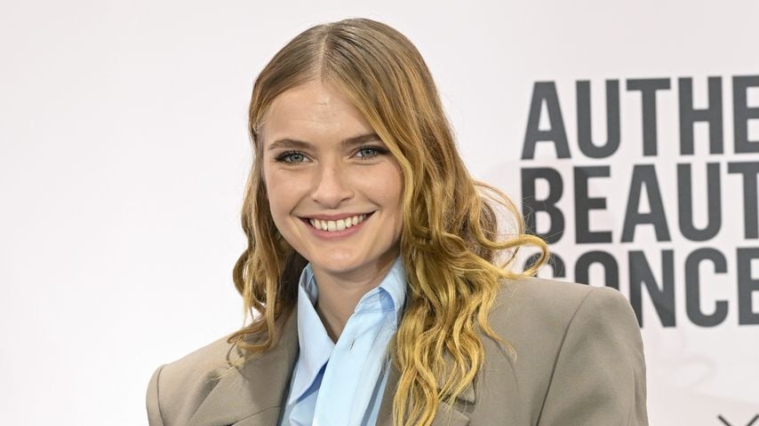 Das sagen die Fans zu Camille Razats "Emily in Paris"-Exit