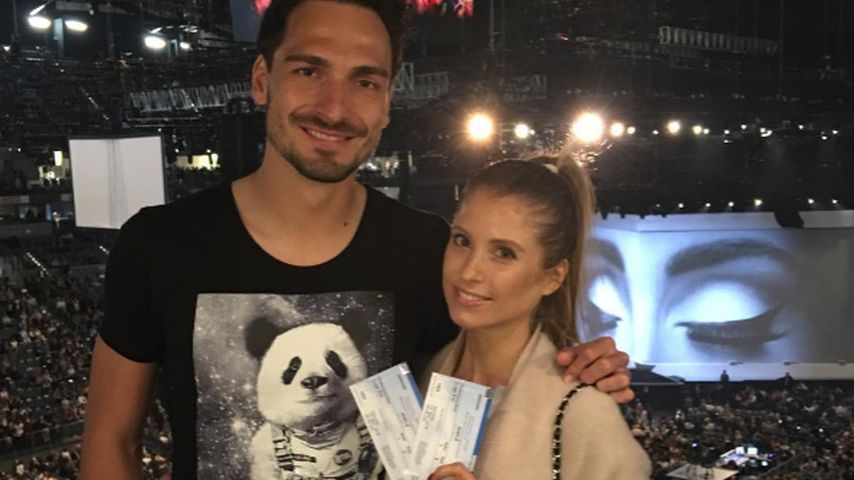 Cathy Hummels und Mats Hummels beim Adele-Konzert