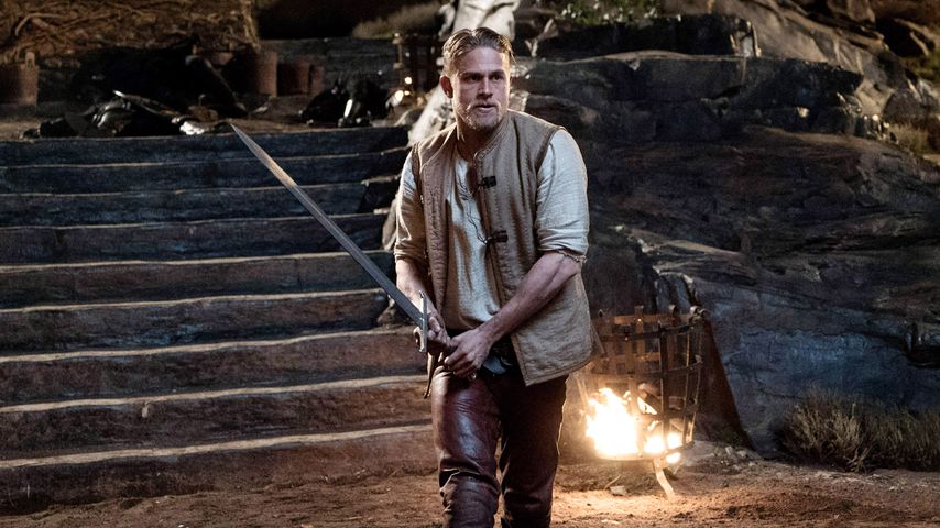 Charlie Hunnam in einer Szene aus "King Arthur: Legend of the Sword"