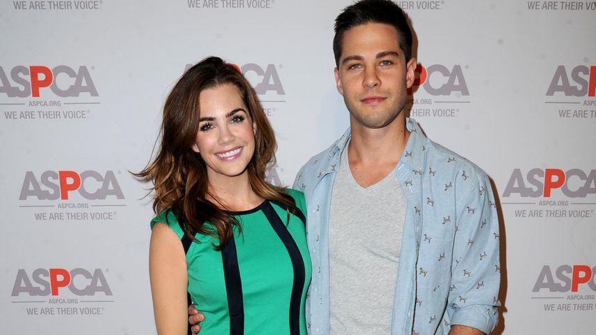 Dean Geyer und Jillian Murray