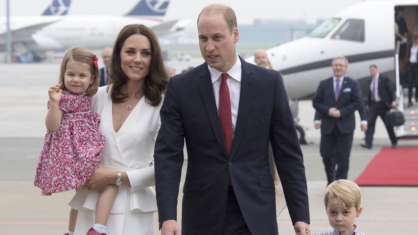 Prinzessin Charlotte, Herzogin Kate, Prinz William und Prinz George (v.l.) in Warschau