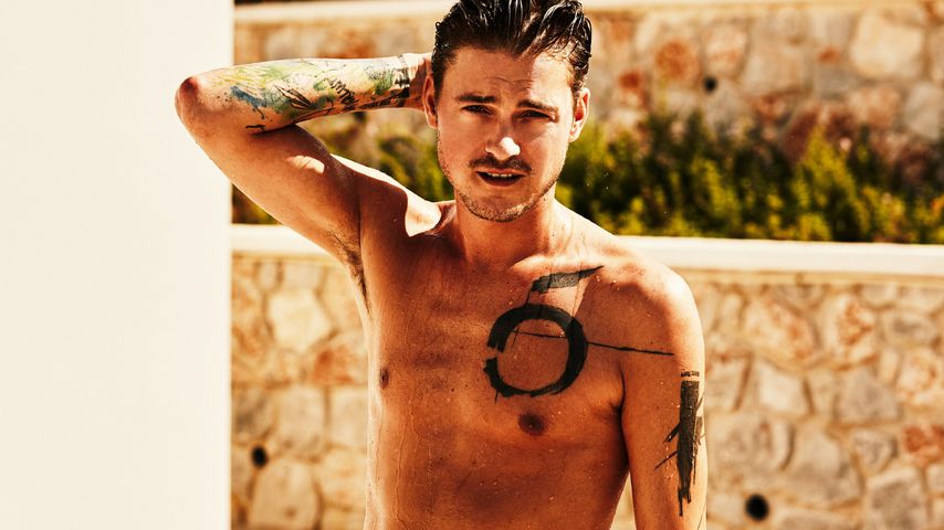 Tante liest SMS: Coming-out von "Prince Charming"-Dominic