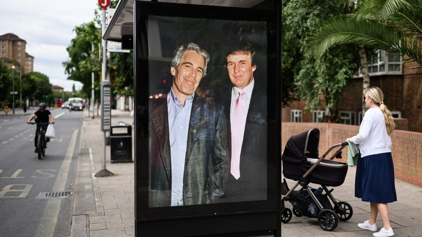 Bilder zeigen: Epstein war Gast bei Donald Trumps Hochzeit