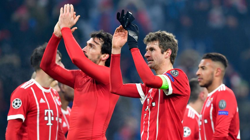 FC Bayern München-Spieler nach dem Champions League-Sieg über Besiktas Istanbul