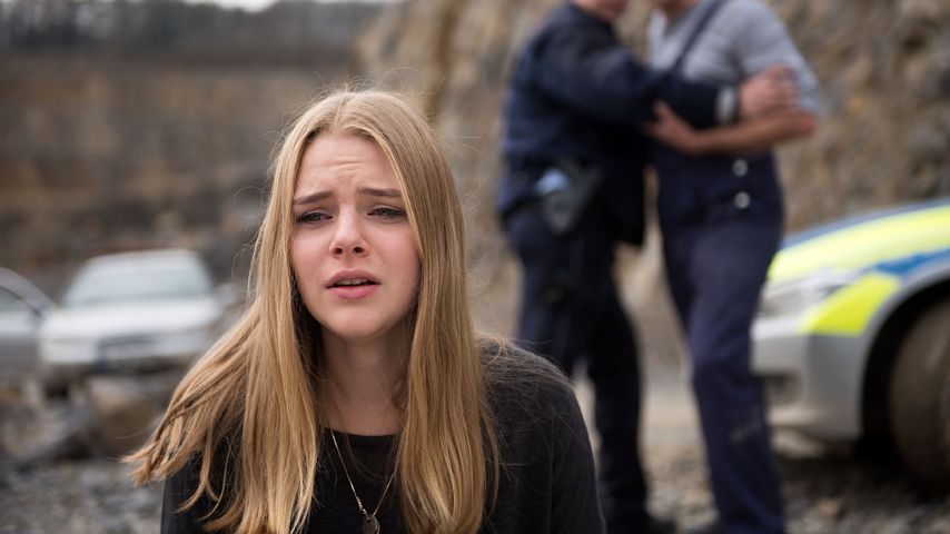 Fiona (Olivia Burkhart) bei "Unter uns"