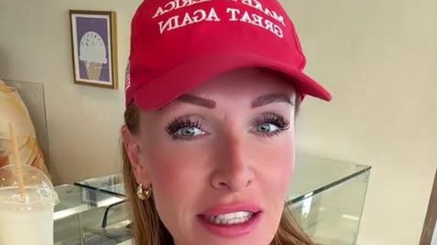 Im sexy Badeanzug: Georgina Fleur posiert mit MAGA-Cap