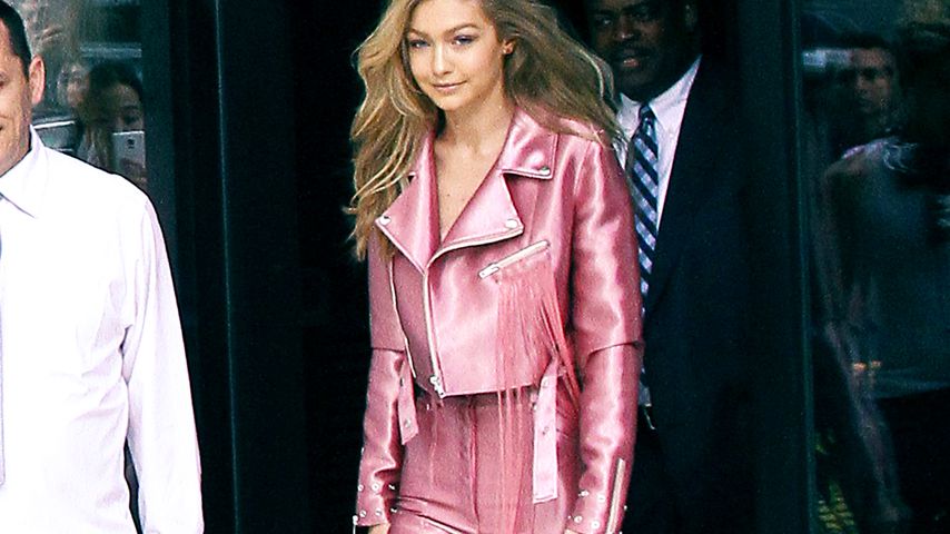 Gigi Hadid, Model