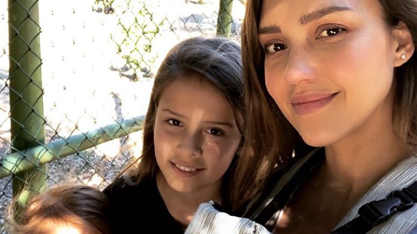 Jessica Alba und ihre Kinder Haven, Honor und Hayes