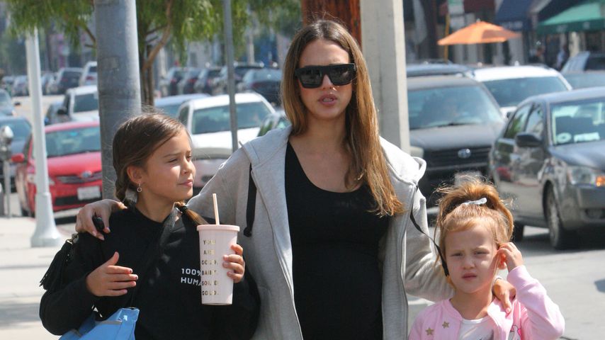 Honor Warren, Jessica Alba und Haven Warren in Los Angeles
