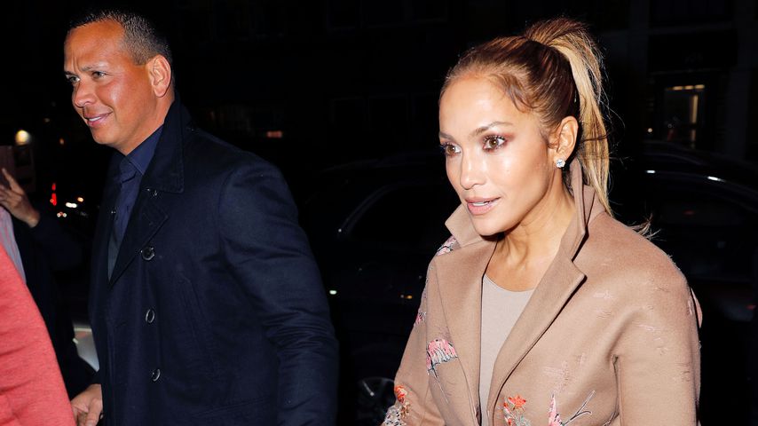 Bisschen blass um die Nase: Make-up-Fail bei Jennifer Lopez?