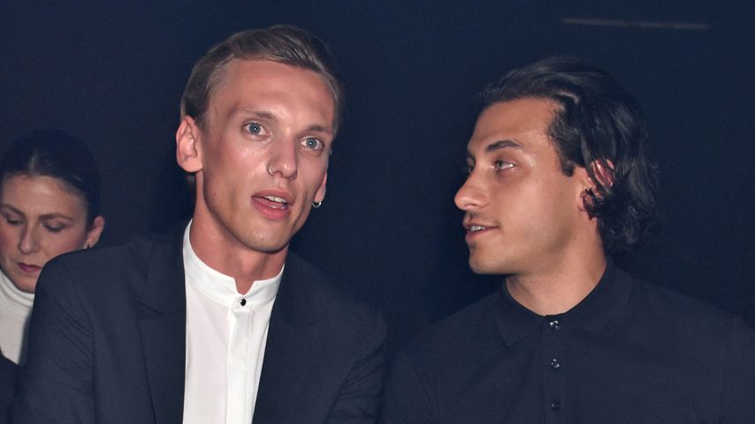 Hugo Boss-Show: "Twilight"-Star & "Riverdale"-Beau in Berlin