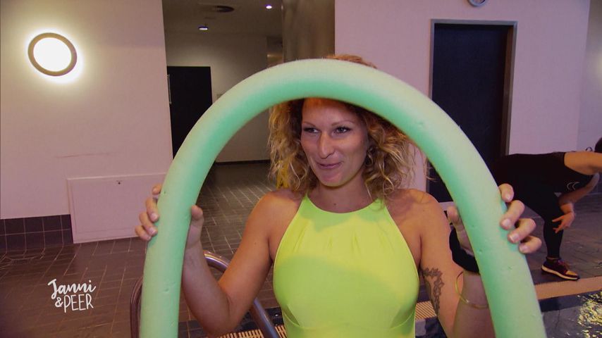 Janni Hönscheid beim Aquagym