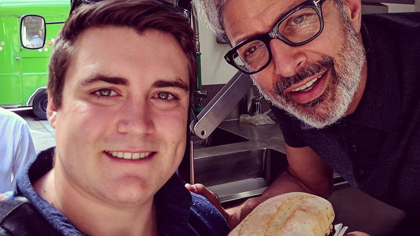 Wie cool! Hollywood-Star Jeff Goldblum wird Wurst-Verkäufer