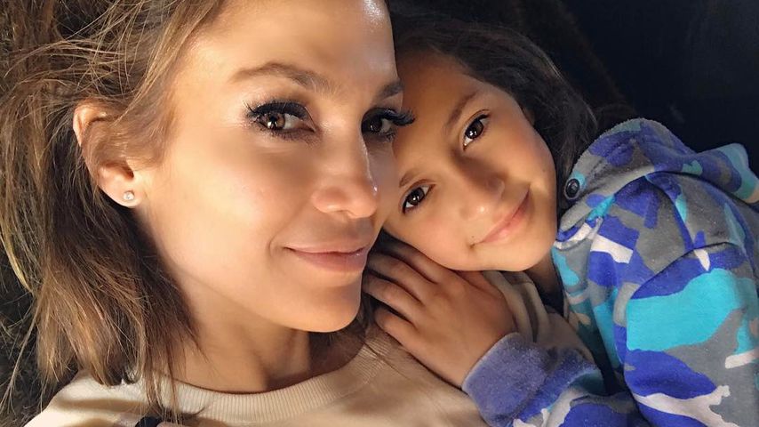 Mini-Lookalike! User lieben JLos Video mit Tochter Emme