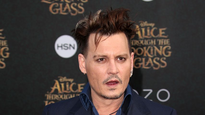Johnny Depp bei der Alice-Premiere 2016
