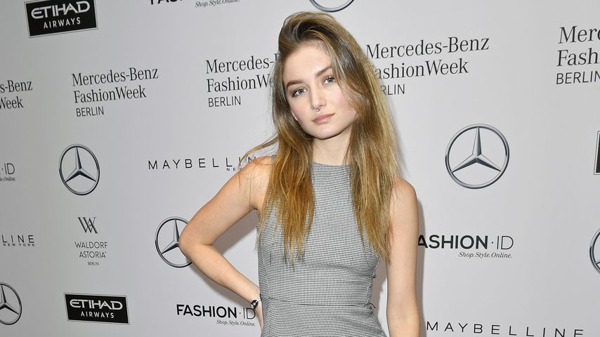 Julia Wulf bei der "Hien Le"-Show in Berlin