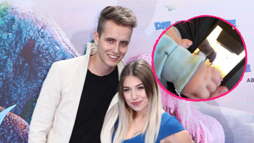 Influencer-Nachwuchs: Bibis Baby probiert sich am Smartphone