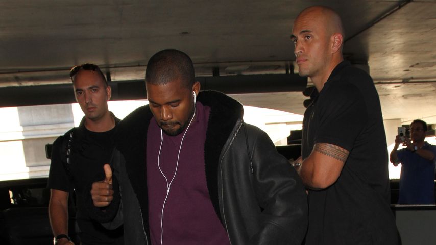 Kanye West im November 2016 am Flughafen Los Angeles