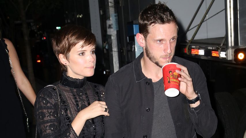 Jamie Bell und Kate Mara