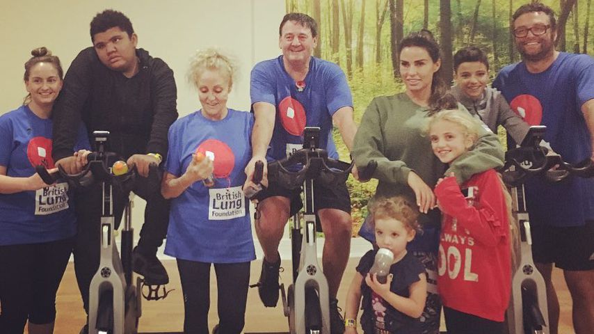 Katie Price und ihre Kinder bei einer Wohltätigkeitsveranstaltung der britischen Lungenfoundation