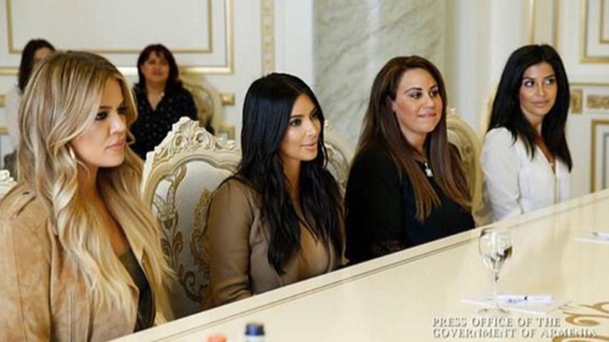Khloe Kardashian und Kim Kardashian