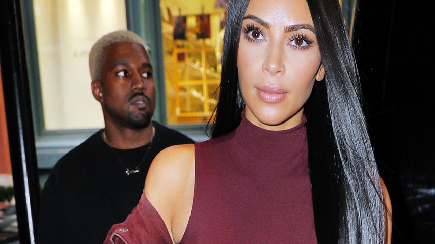 Kim Kardashian auf dem Weg zur "Yeezy Season 5"-Fashion Show