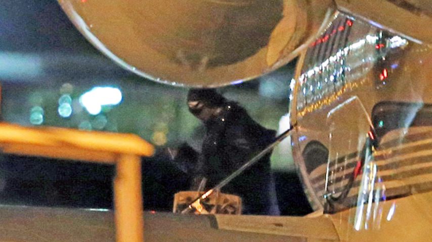 Kim Kardashian im November 2016 am Flughafen in Los Angeles
