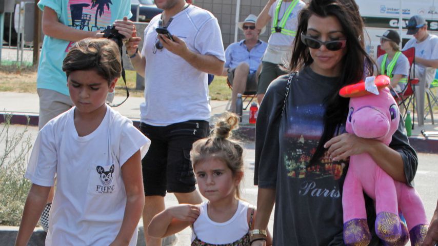 Kourtney Kardashian mit ihren Kindern Mason und Penelope
