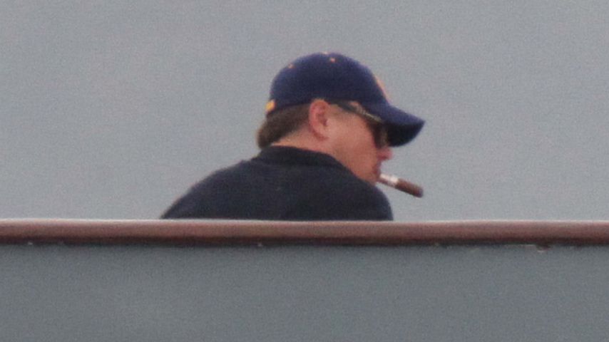 Leonardo DiCaprio mit Zigarre
