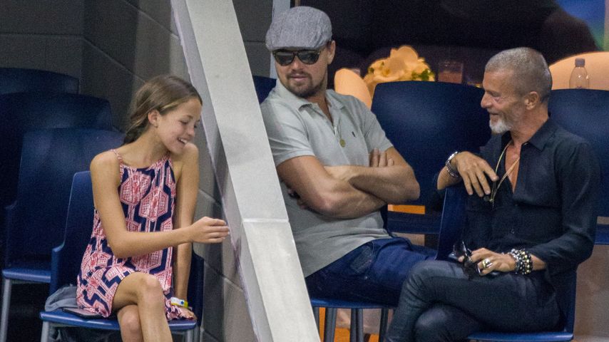 Leonardo DiCaprio mit einem kleinen Mädchen bei den US Open in New York