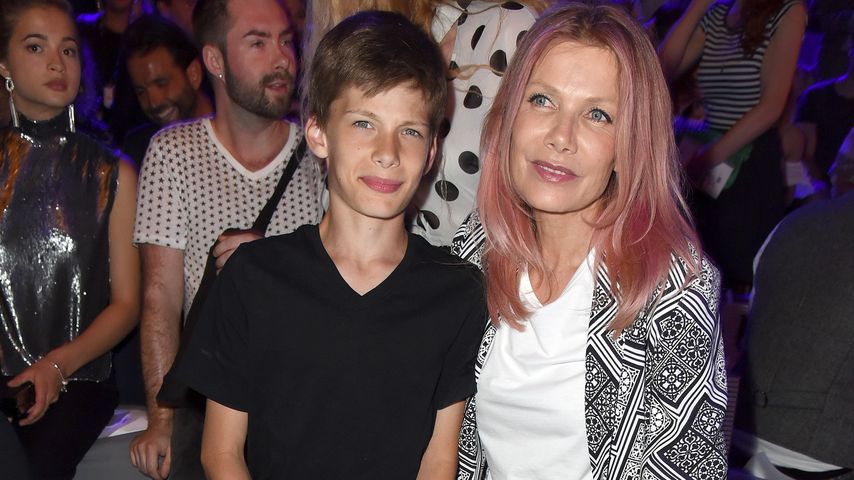 Liam Taj Veres und Mama Ursula Karven bei der Berlin Fashion Week 2016