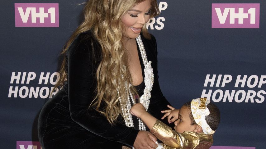 Lil Kim mit Töchterchen Royal Reign bei den VH1 Hip Hop Honors