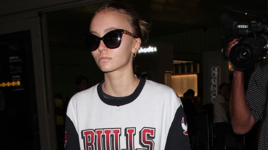 Lily-Rose Depp im Oktober 2016 am Flughafen Los Angeles.
