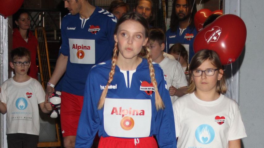 Lina Larissa Strahl bei Kicken mit Herz