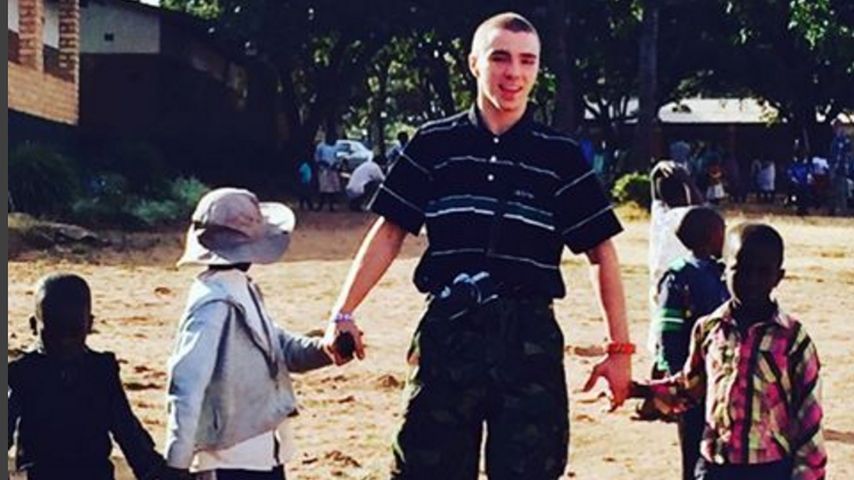 Madonna-Sohn Rocco Ritchie mit Waisenkindern in Malawi