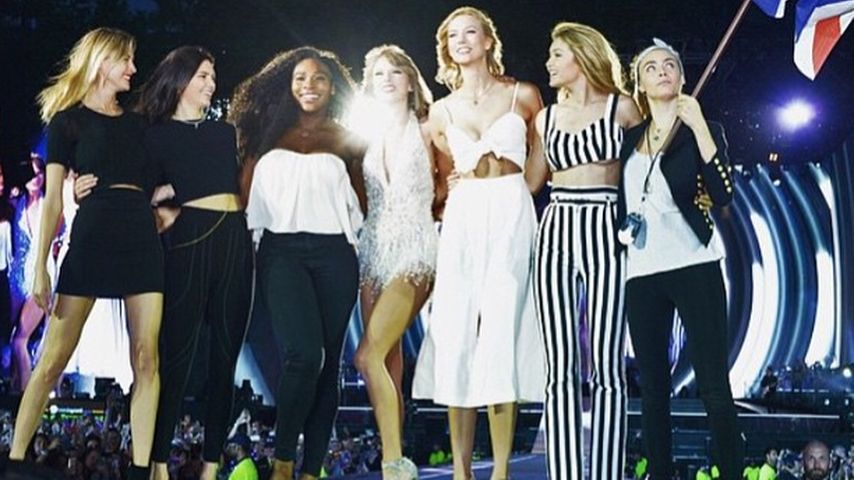Gigi Hadid, Taylor Swift, Kendall Jenner, Cara Delevingne, Serena Williams, Karlie Kloss und Martha