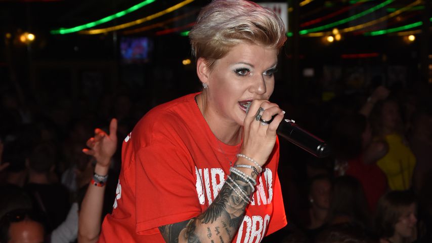 Melanie Müller im Bierkönig auf Mallorca