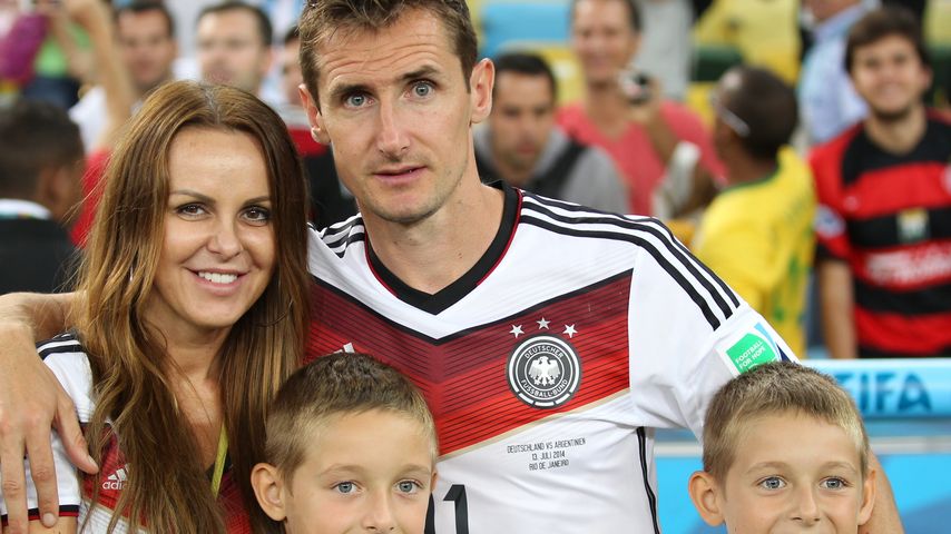 Miroslav Klose mit einer Familie bei der der WM 2014