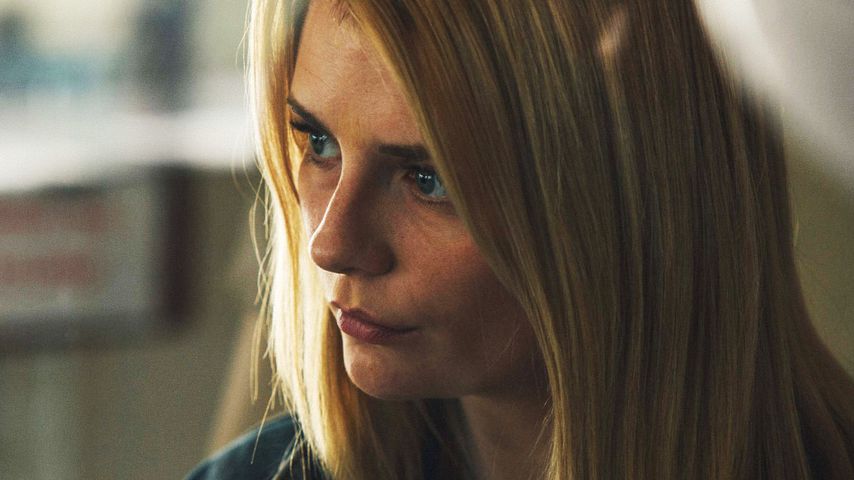 Mischa Barton in "Deserted"