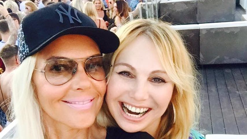 Natascha Ochsenknecht und Dolly Dollar beim Feiern auf Ibiza