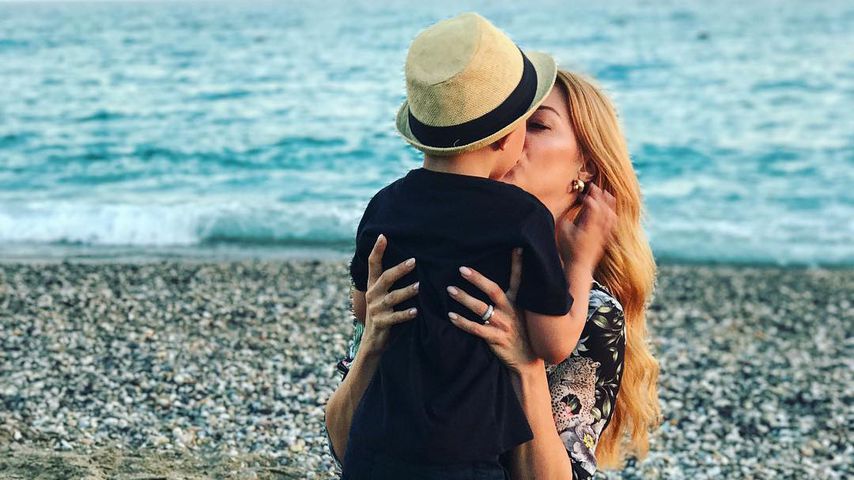 Oana Nechiti mit Sohn Nikolas